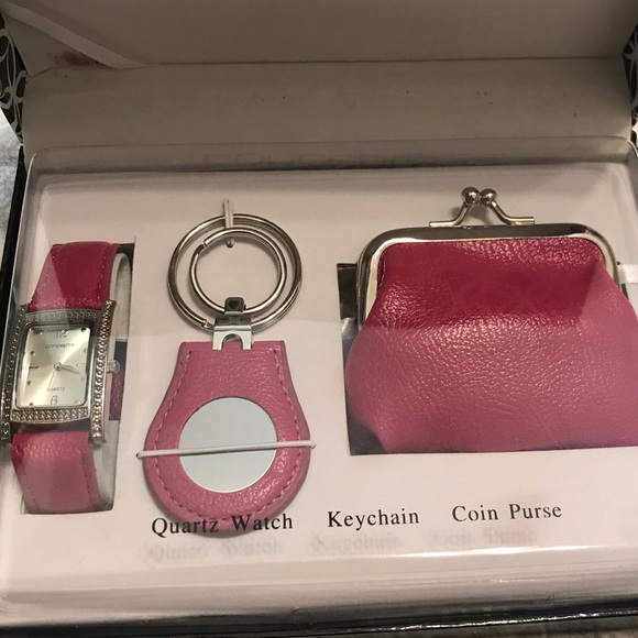 NWOT Concepts Hot Pink Gift Set Women/Girl’s Watch, Keychain, Coin Purse. - Picture 3 of 4
